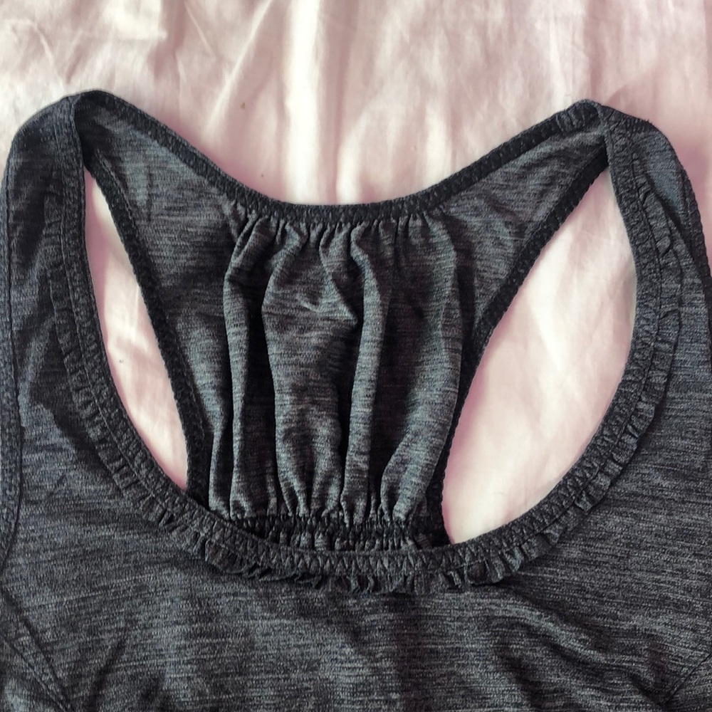 Lululemon Reflective Ruffle Tank - Picture 7 of 8